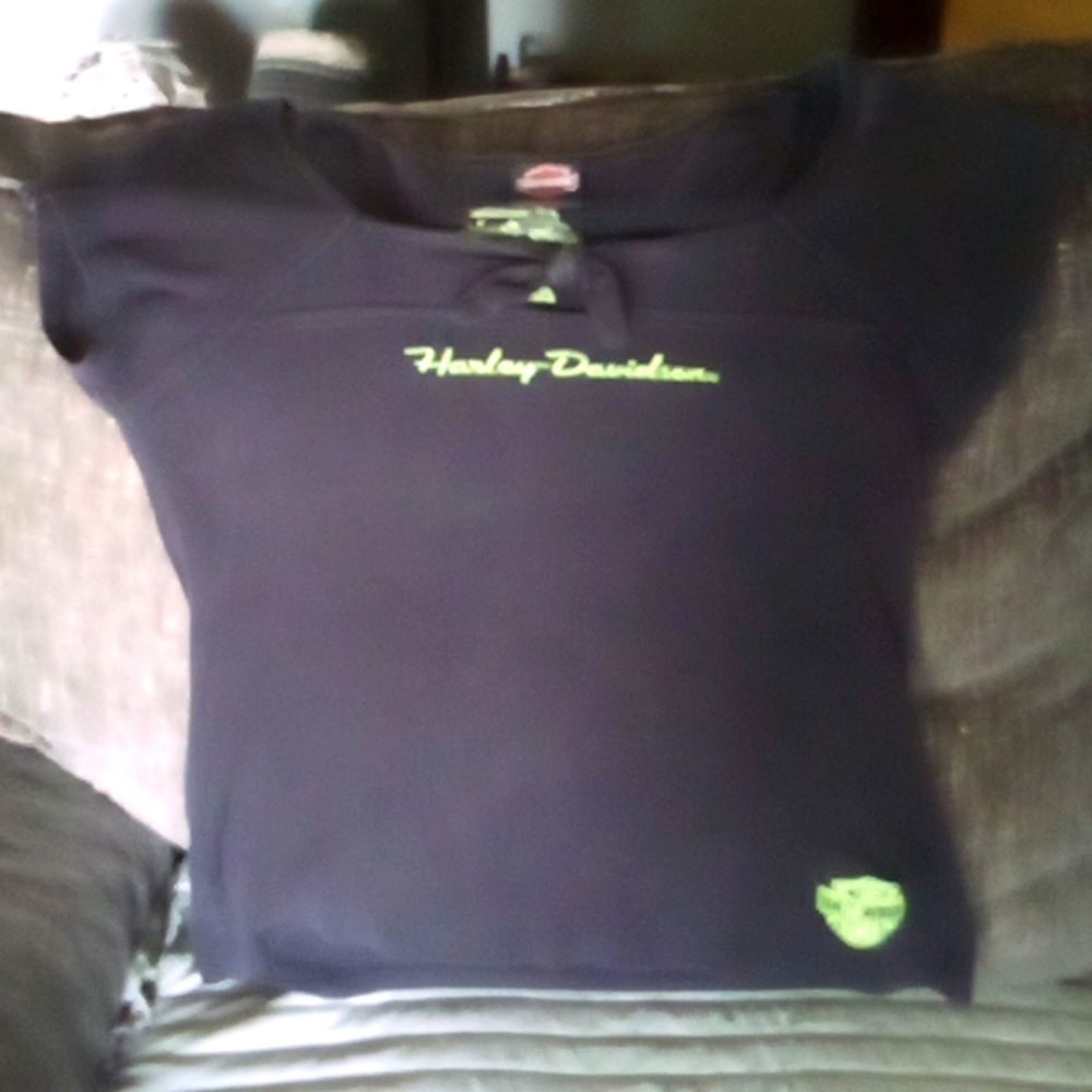 Ladies Harley Davidson Shirt